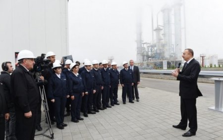 İlham Əliyev: "Onlar Azərbaycana xəyanət edirlər"