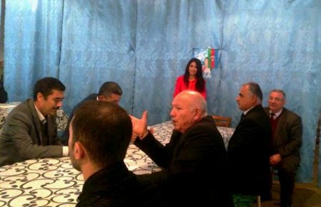 Sumqayıtın ən gənc xanım namizədi növbəti görüşlərini keçirib