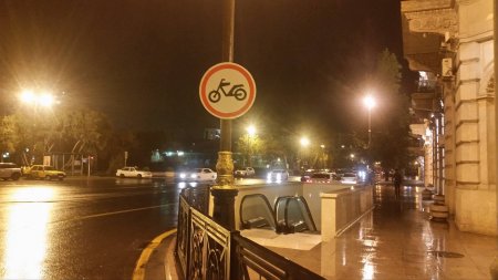 Bakıda motosiklet sürməyə qadağa qoyuldu