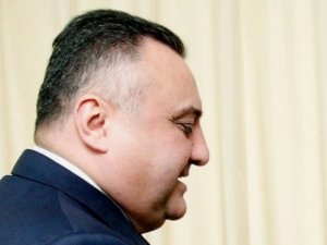 Eldar Mahmudov cırıq 50 dollarlığı necə geri qaytardı...