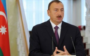 İlham Əliyev: “Neftin ucuzlaşması məmurlar üçün bir stressdir”