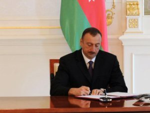 İlham Əliyev 5 səfiri və 3 konsulu geri çağırdı