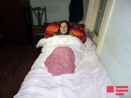 Azərbaycanın ən yaşlı seçicisi səs verdi