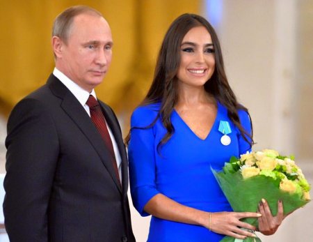 Leyla Əliyeva: Mənim üçün “Puşkin” medalını almaq böyük fəxrdir
