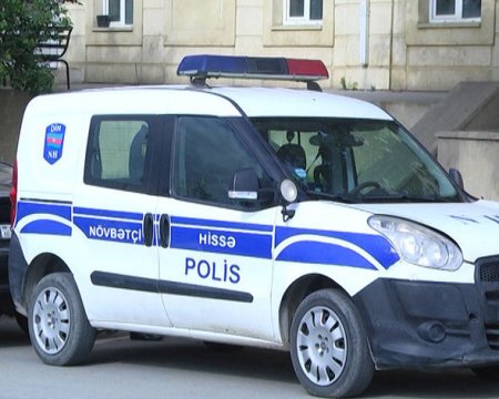 Qonşusunu öldürəndən sonra evində yatıb qalan gözətçi 11 il cəza aldı