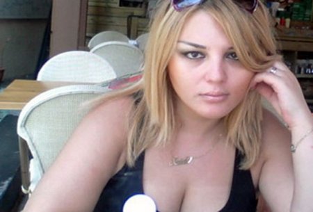 Evli kişidən uşaq doğduğu deyilən müğənni: Özüm bilərəm atası kimdir