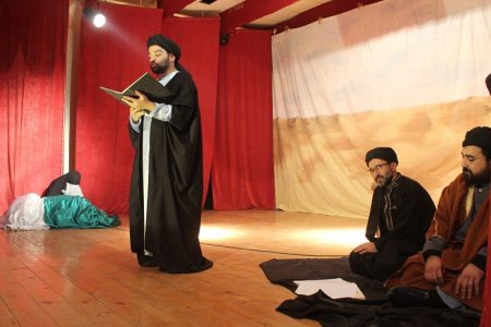 Bakıda dini tamaşa nümayiş olundu