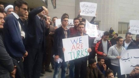 Təbriz ayağa qalxdı: İran çalxalanır