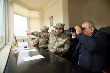 Zakir Həsənov döyüş helikopterlərini havaya qaldırdı