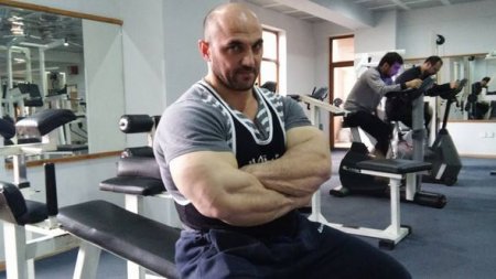 Vüqar Verdiyev mütləq çempion oldu