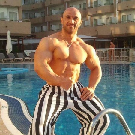 Vüqar Verdiyev mütləq çempion oldu