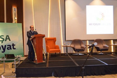 Bakıda insan resursları forumu keçirilib
