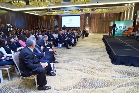 Bakıda insan resursları forumu keçirilib