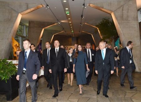 İlham Əliyev UNESCO Baş Konfransının Liderlər Forumunda