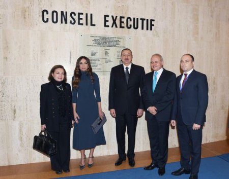 İlham Əliyev UNESCO Baş Konfransının Liderlər Forumunda