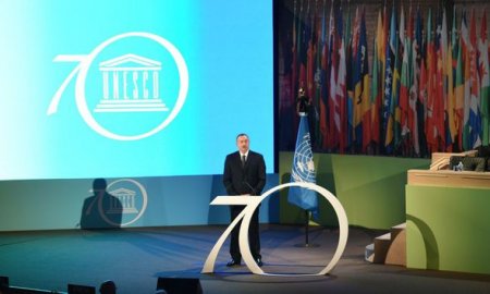 İlham Əliyev UNESCO Baş Konfransının Liderlər Forumunda