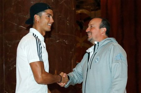 Ronaldu: Ya mən, ya da Benitez!