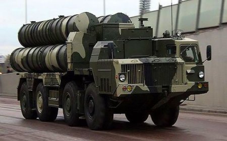 Rusiya İrana S-300 sistemlərinin tədarükünə başladı