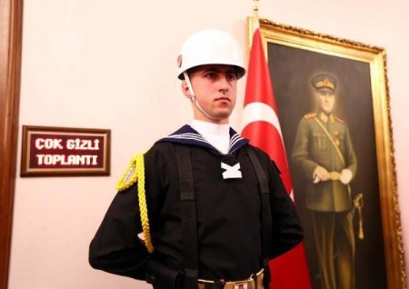 Türkiyə Hərbi Şurası iclasa toplanır
