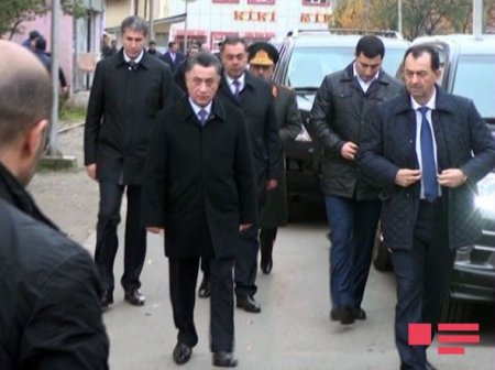 Ramil Usubov Nardaranda həlak olmuş polisin yas mərasimində