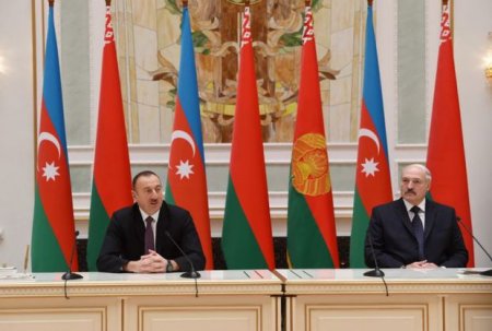 İlham Əliyev: Belarus və Azərbaycan iki dost kimi uğurla irəliləyəcək