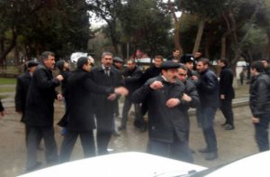 Qanunsuz mitinq və yürüşlərə görə cəzalar ağırlaşdırılır