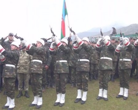 19 yaşlı şəhid torpağa tapşırıldı