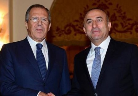 Türk və rus nazirlərin 40 dəqiqəlik görüşü