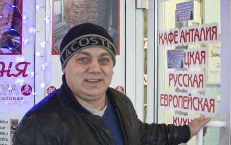 Rusiyada azərbaycanlı kafesini “Antalya”dan “Natalya” etdi
