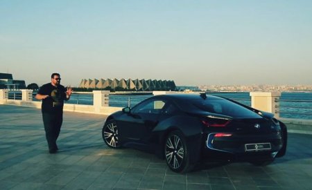 Davidıç Bakıda iki “BMW”ni sınaqdan keçirdi