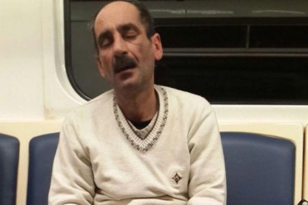 Bakı metrosunda sərxoş kişi qızı qorxutdu