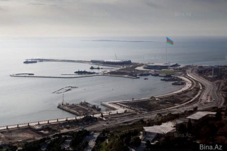 Bakıda 5 otaqlı mənzil 3 milyon manata satılır