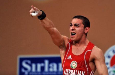 Valentin Xristov podiumdan ömürlük vidalaşa bilər