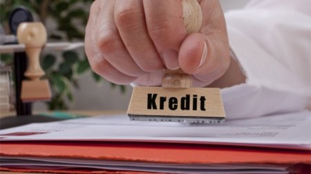 Əhali kütləvi şəkildə kredit ödənişindən imtina edir