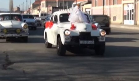Azərbaycanda qeyri-adi toy karvanı
