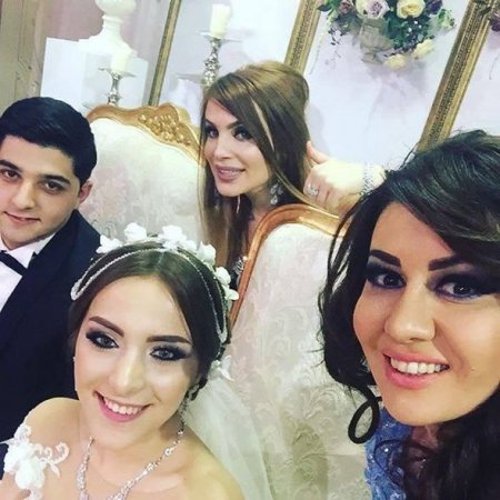 Ramiz Novruz nəvəsinə toy etdi