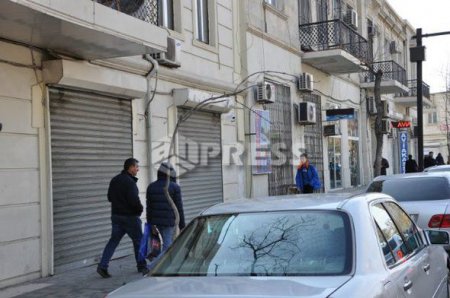 “Rus pulu, dollar” qışqıranlar qayıtdılar: 1 dollar 2 manata