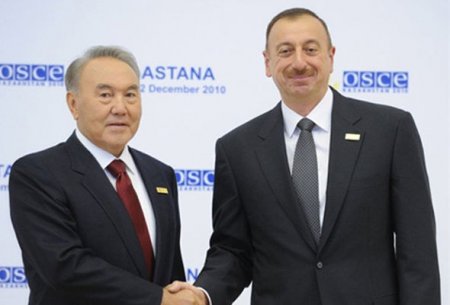 İlham Əliyev Nazarbayevə zəng etdi