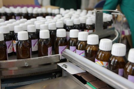 Nazirlik: 844 dərmanın adına yox, seriyasına qadağa qoyulub