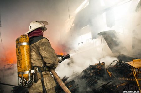 Qaradağda daş karxanasında fəhlə diri-diri yandı