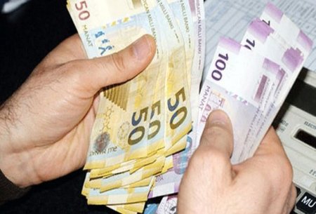 Dövriyyədə olan manat kütləsi artdı