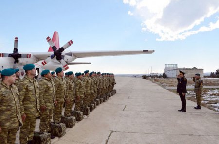 Azərbaycan əsgərləri Əfqanıstana yola salındı