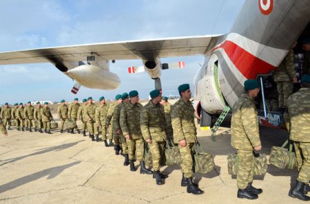 Azərbaycan əsgərləri Əfqanıstana yola salındı