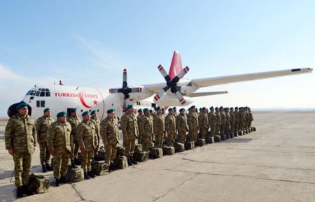 Azərbaycan əsgərləri Əfqanıstana yola salındı