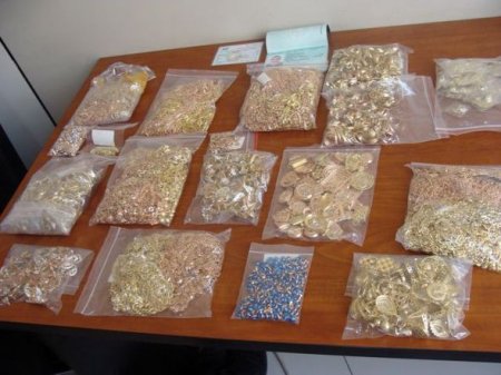 Azərbaycandan xaricə 860 min dollar keçirilməsinin qarşısı alınıb