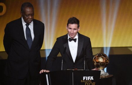 Messi 5-ci dəfə “Qızıl top”a sahib çıxıb
