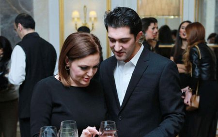 Sevda Ələkbərzadə boşanır