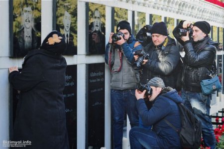 Şəhidlər Xiyabanından FOTOREPORTAJ