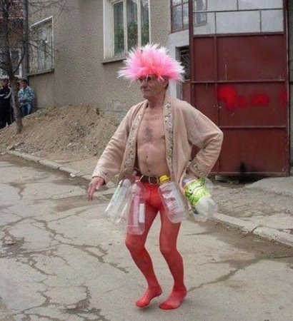 Dəb bizi geyindirir, yoxsa biz dəblə geyinirik...