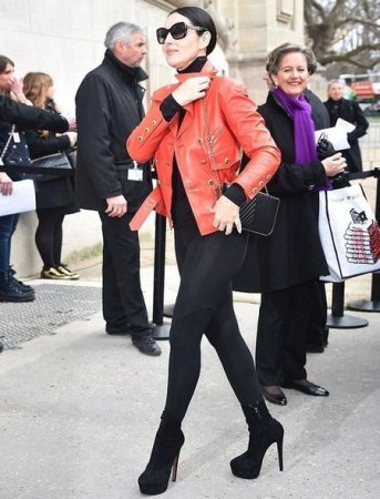 Monika Belluççi Paris Moda Həftəsində